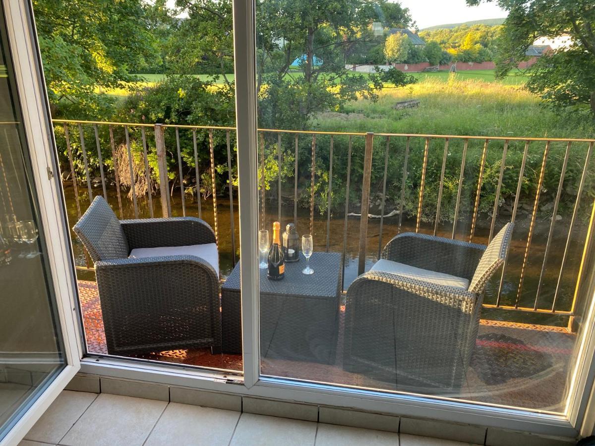Riverbank Cottage Lake District Double Balcony Egremont  Exteriör bild